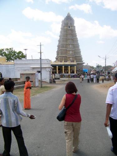 Sri Chamundeshwari Temple (bangalore_100_1678.jpg) wird geladen. Eindrucksvolle Fotos von der indischen Halbinsel erwarten Sie.